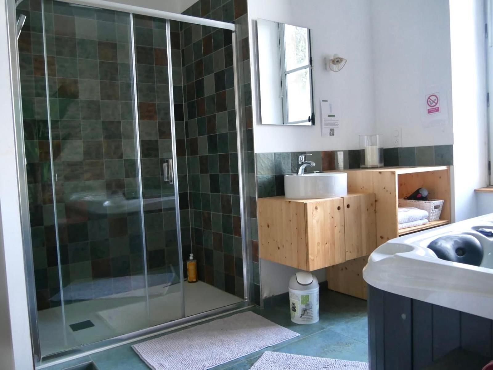 La Douce Nuit Apartment Fougeres Bagian luar foto
